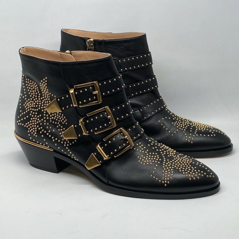 Chloe Susanna Pointed-Toe Studded Booties size 40